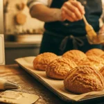 Cours cuisine Rouen : atelier choux craquelin dorés, chef